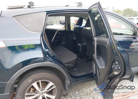 2017 Toyota Rav4 Xle из США, поврежденный, VIN JTMRFREV8HJ702748